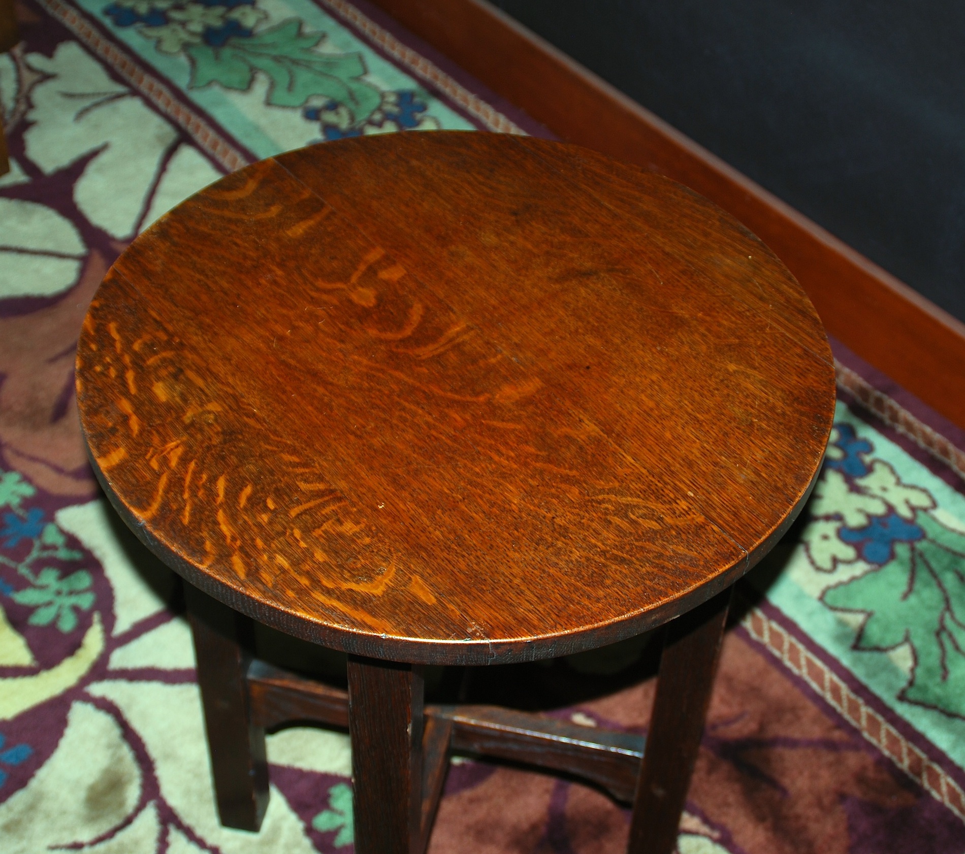 Voorhees Craftsman Mission Oak Furniture Gustav Stickley Lamp View Of The Excellent Quartered White Oak Grain In Top