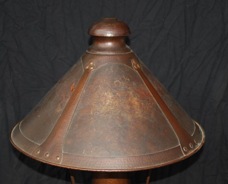 Voorhees Craftsman Mission Oak Furniture Large Benedict Studios Voorhees Craftsman Mission Oak Furniture Large Benedict Studios Hammered Copper And Mica Table Lamp Van Erp Stickley Era