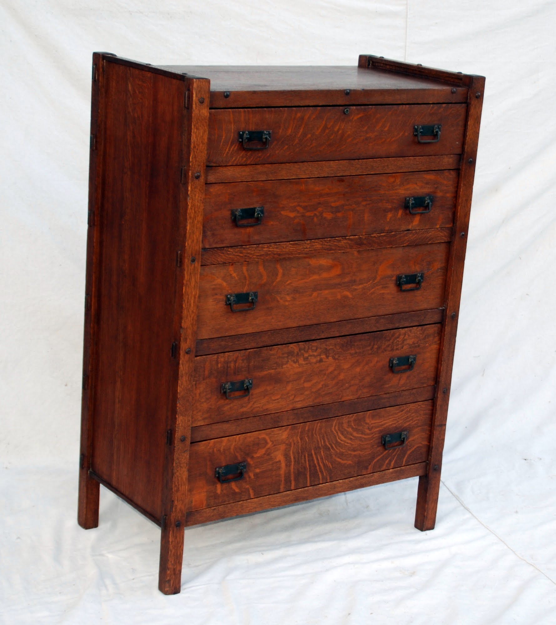 Voorhees Craftsman Mission Oak Furniture Dressers