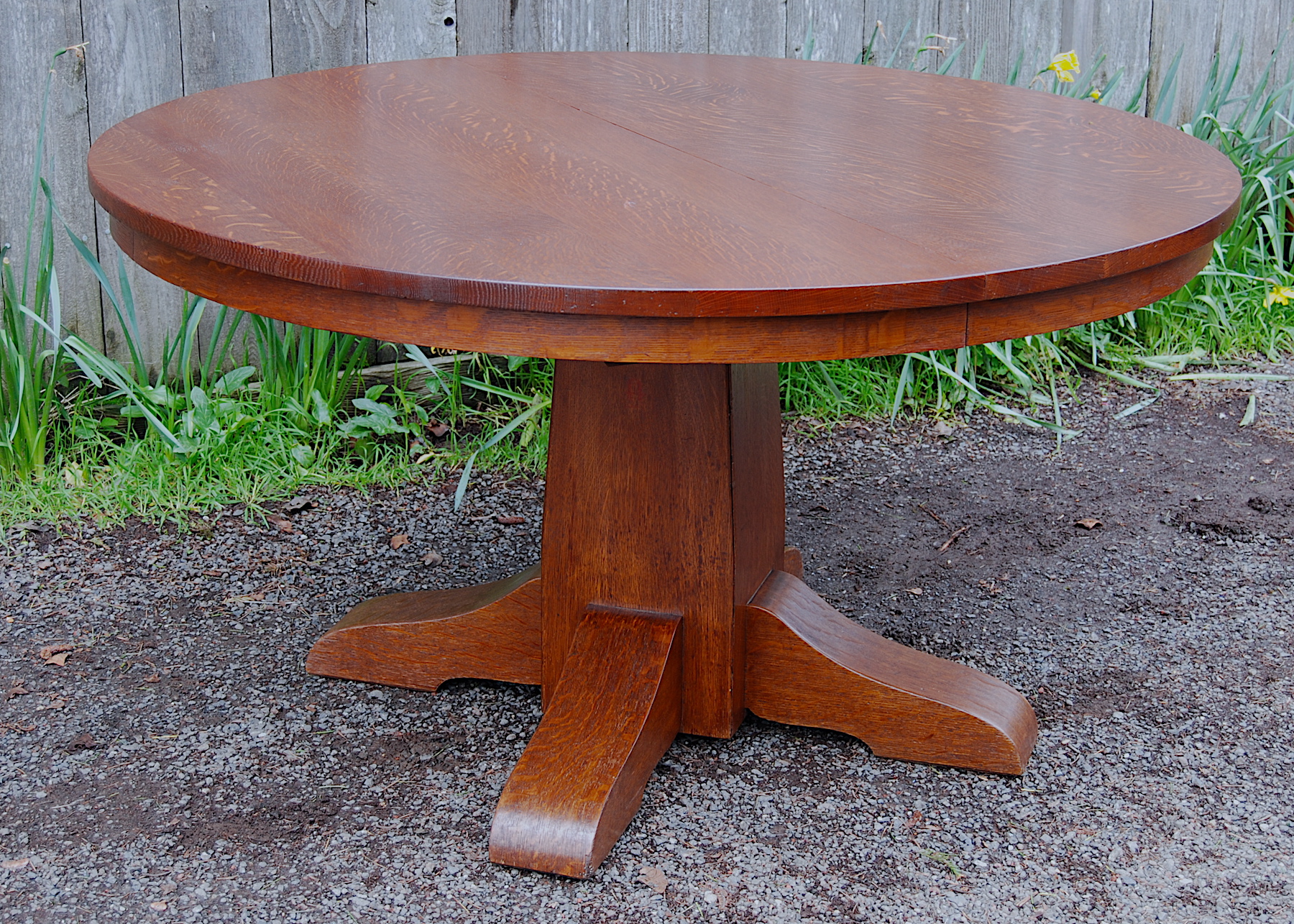 Voorhees Craftsman Mission Oak Furniture Gustav Stickley 54 Inch Pedestal Dining Table With 4 Leaves Signed